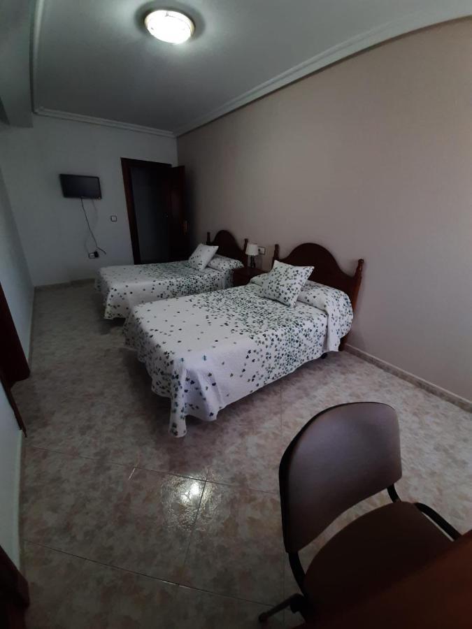 Hostal Restaurante El Abad Abadía Extérieur photo