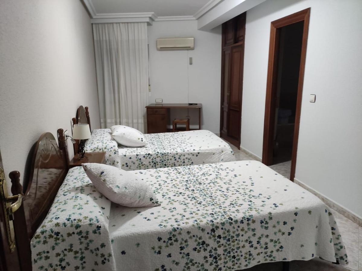 Hostal Restaurante El Abad Abadía Extérieur photo
